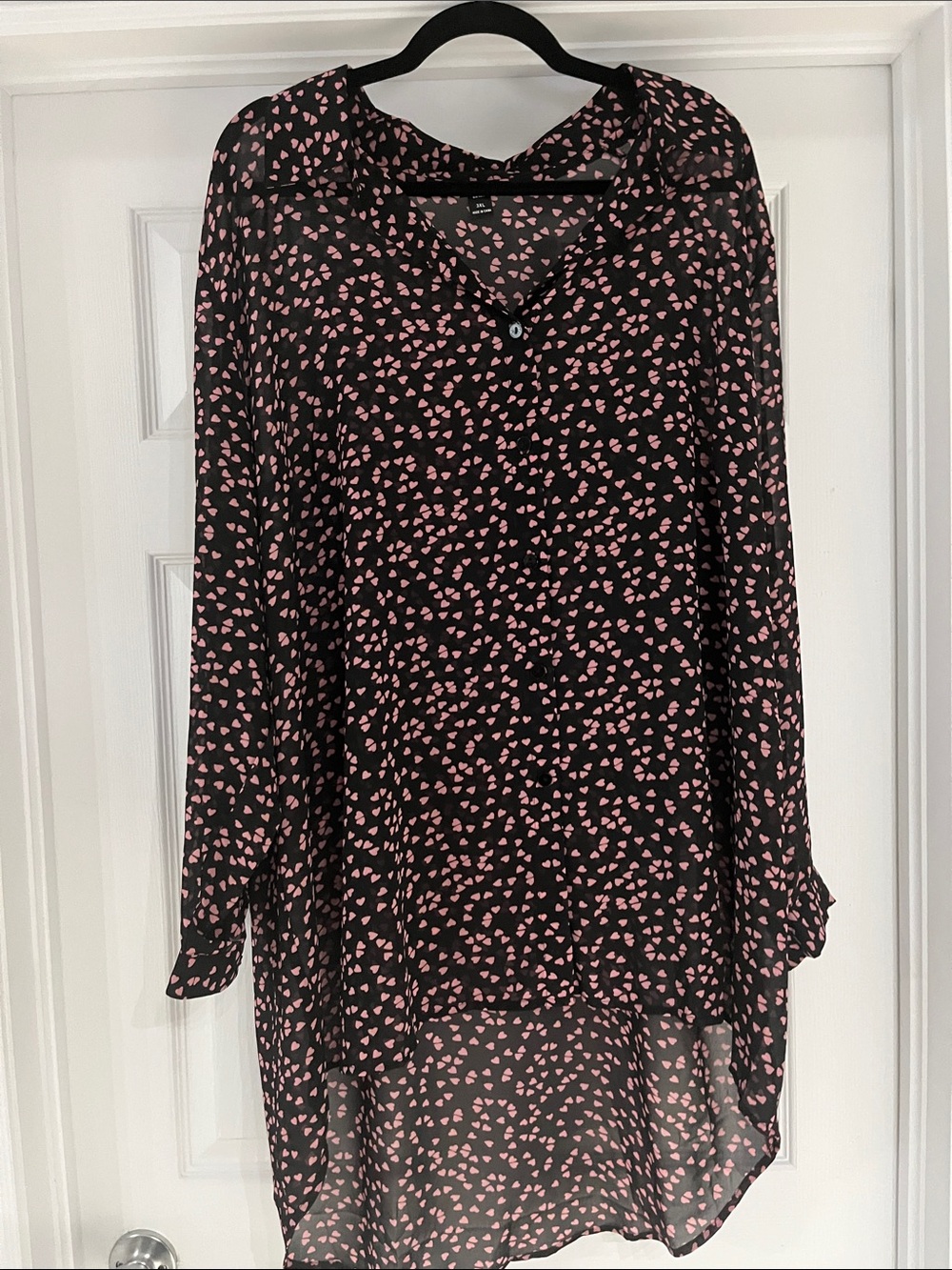 3/$15 SHEIN Black Blouse with Pink Heart Print Tunic
